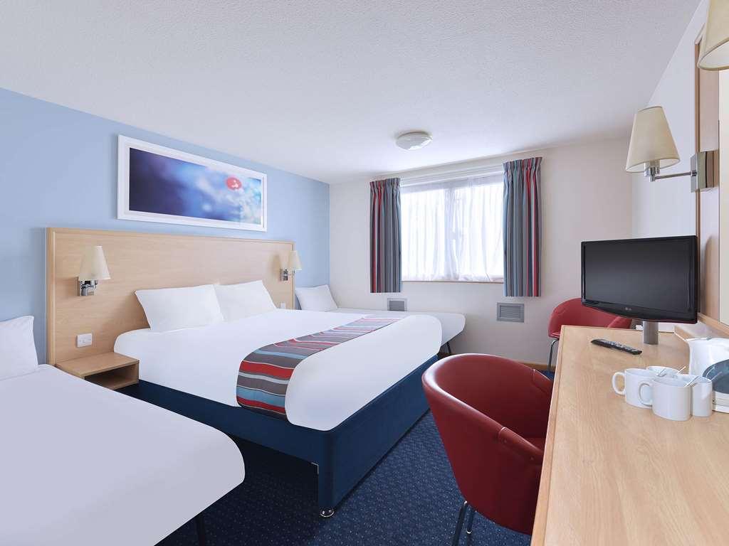 Travelodge Халифакс Удобства снимка